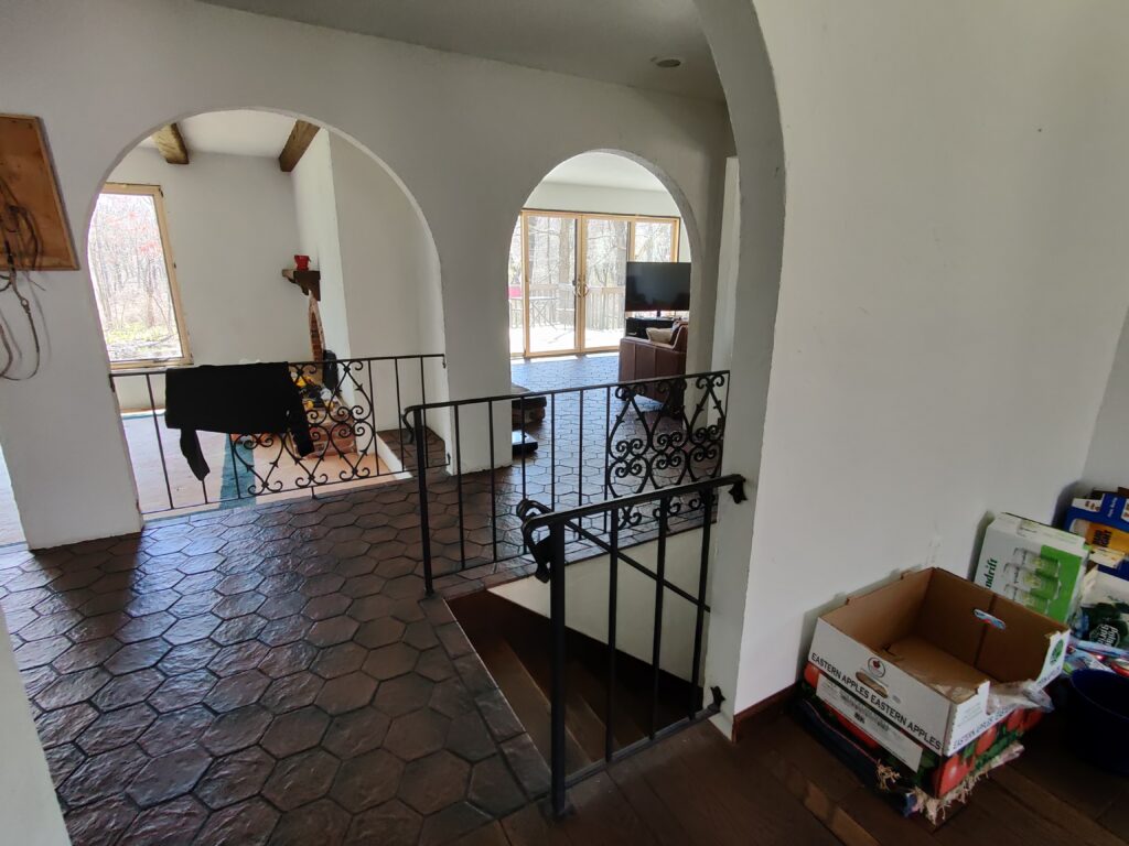 View of the old Southwest style living rooms with terracotta tile